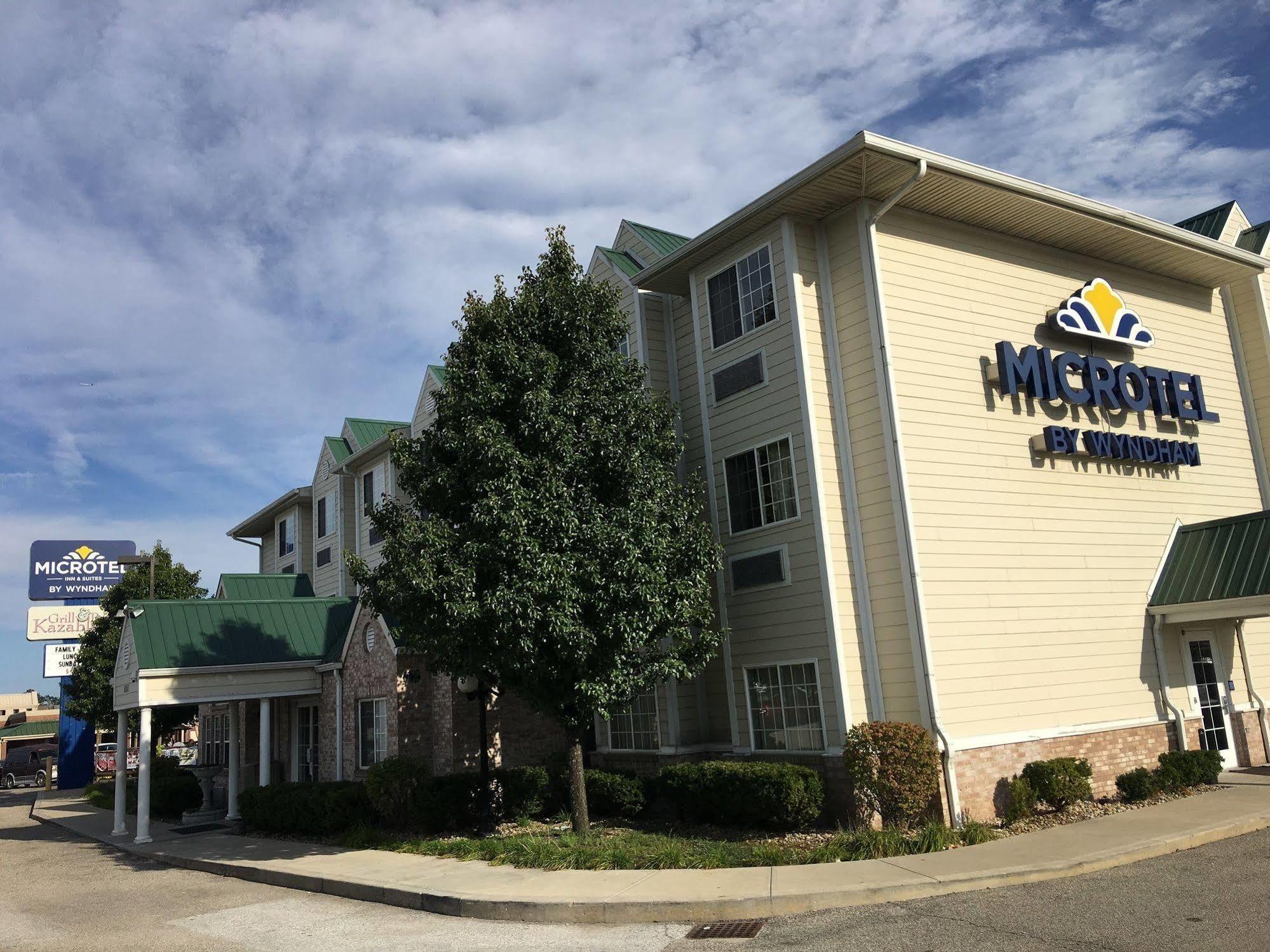 Microtel Inn & Suites By Wyndham Indianapolis Airport Εξωτερικό φωτογραφία